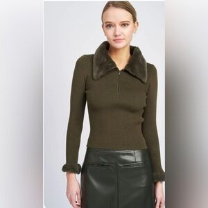 EN SAISON Rayen Top quarter zip fur collar and sleeve new with tags small green